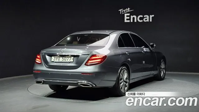 Mercedes-Benz E-Class 2019 — фото 2
