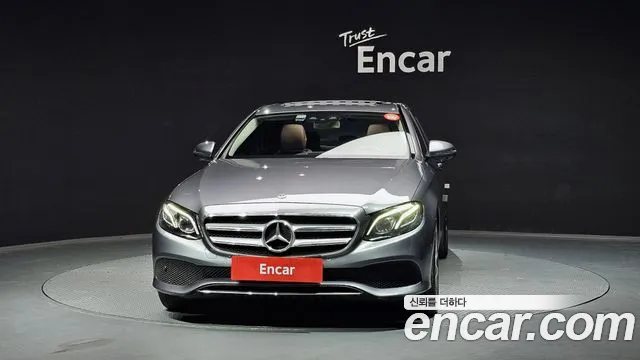 Mercedes-Benz E-Class 2019 — фото 3