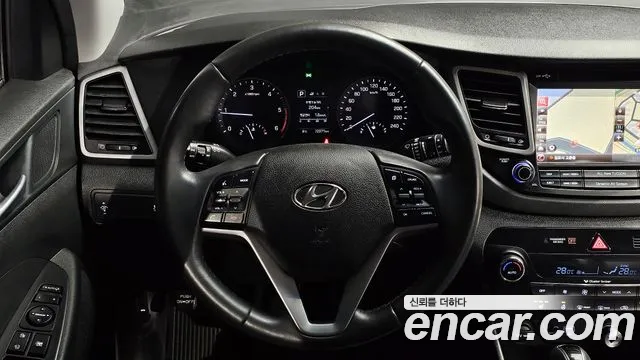 Hyundai Tucson 2017 — фото 13