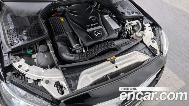 Mercedes-Benz C-Class 2018 — фото 6