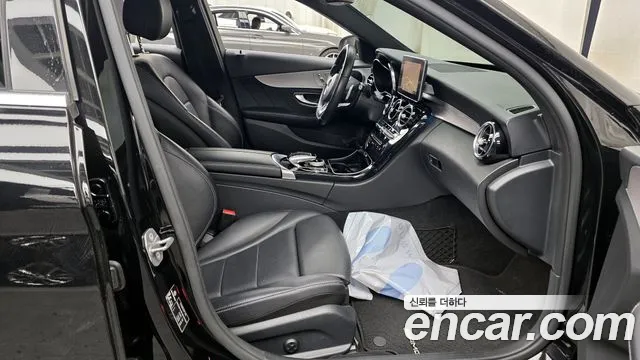 Mercedes-Benz C-Class 2018 — фото 11