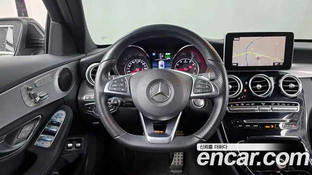 Mercedes-Benz C-Class 2018 — фото 13