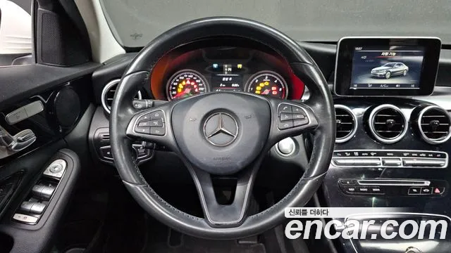 Mercedes-Benz C-Class 2016 — фото 14