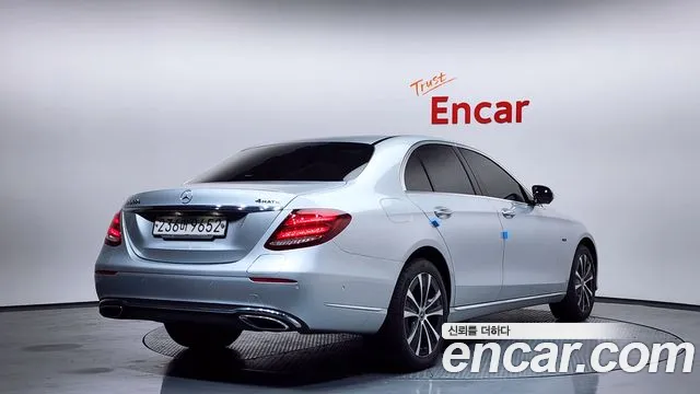 Mercedes-Benz E-Class 2020 — фото 2