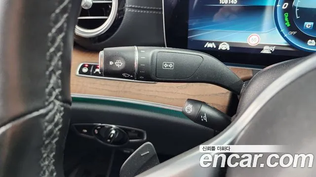 Mercedes-Benz E-Class 2020 — фото 14