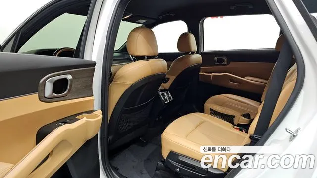 Kia Sorento 2021 — фото 12