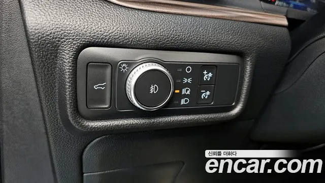 Ford Explorer 2020 — фото 13