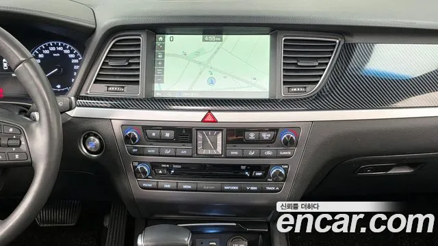 Hyundai Genesis 2015 — фото 14