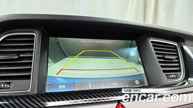Hyundai Genesis 2015 — фото 15