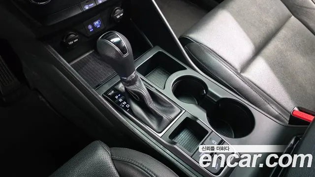 Hyundai Tucson 2018 — фото 9