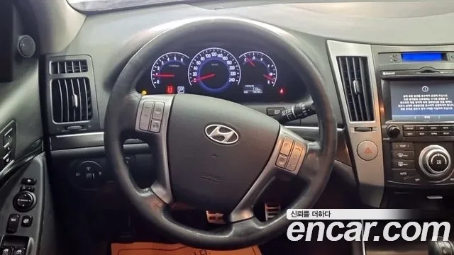Hyundai Veracruz 2015 — фото 13