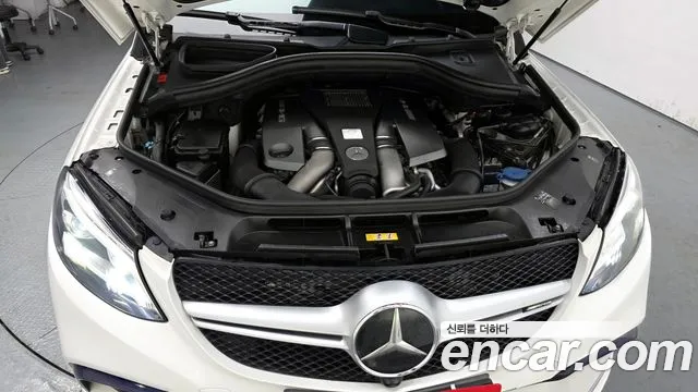 Mercedes-Benz GLE-Class 2016 — фото 6
