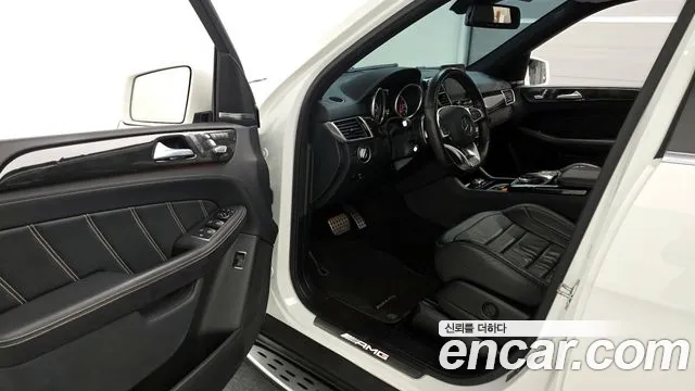 Mercedes-Benz GLE-Class 2016 — фото 10