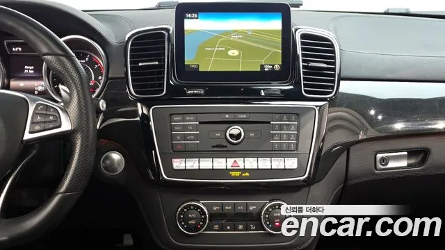 Mercedes-Benz GLE-Class 2016 — фото 14