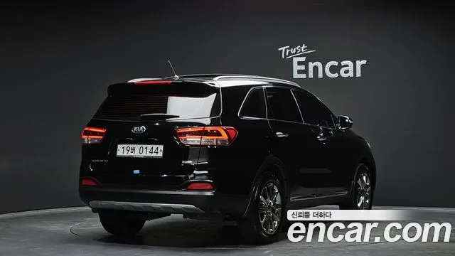 Kia Sorento 2016 — фото 2