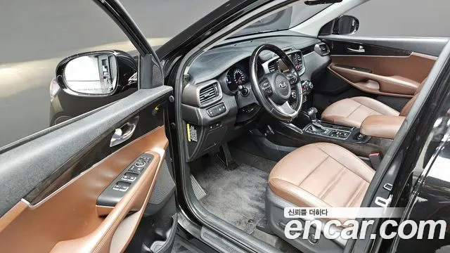 Kia Sorento 2016 — фото 12