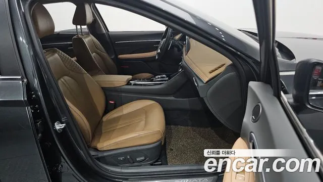 Hyundai Sonata 2020 — фото 10