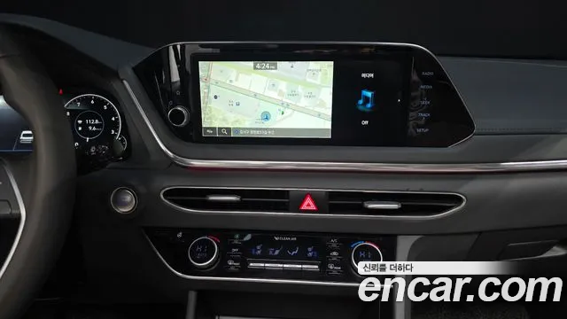 Hyundai Sonata 2021 — фото 14