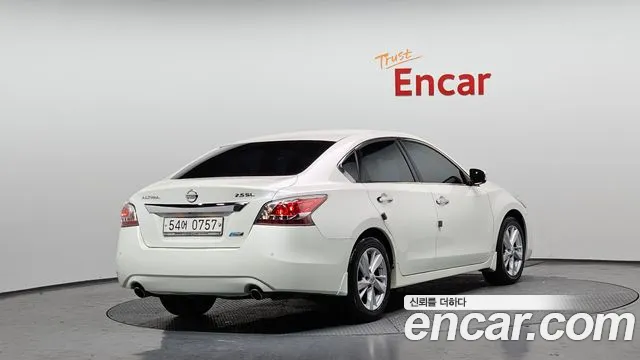 Nissan Altima 2016 — фото 2