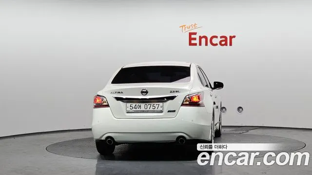 Nissan Altima 2016 — фото 4