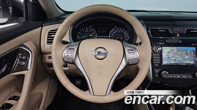 Nissan Altima 2016 — фото 13