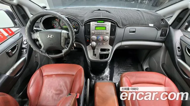 Hyundai Starex 2014 — фото 7