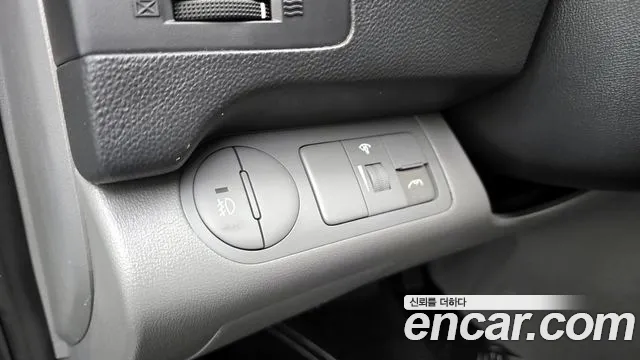 Hyundai Starex 2014 — фото 13
