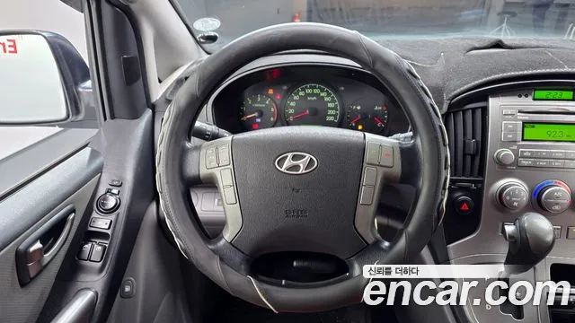 Hyundai Starex 2014 — фото 14