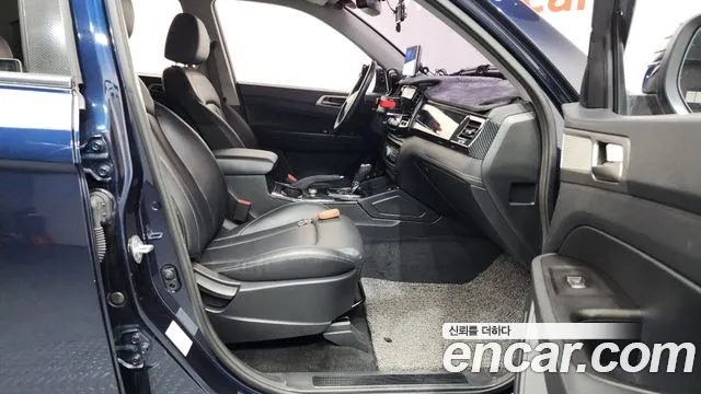 KG_Mobility_Ssangyong Rexton 2018 — фото 11