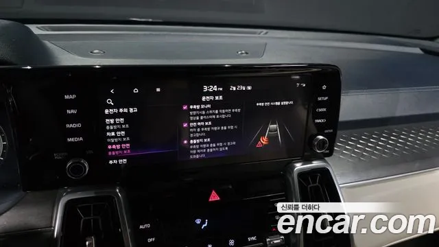 Kia Sorento 2022 — фото 16
