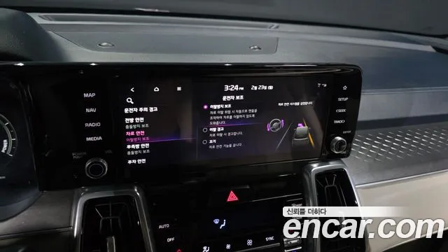 Kia Sorento 2022 — фото 17