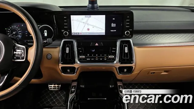 Kia Sorento 2022 — фото 14