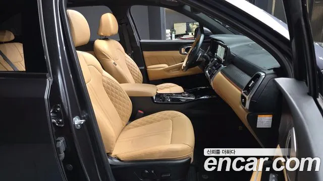 Kia Sorento 2023 — фото 11