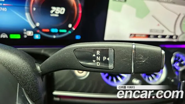 Mercedes-Benz E-Class 2023 — фото 9