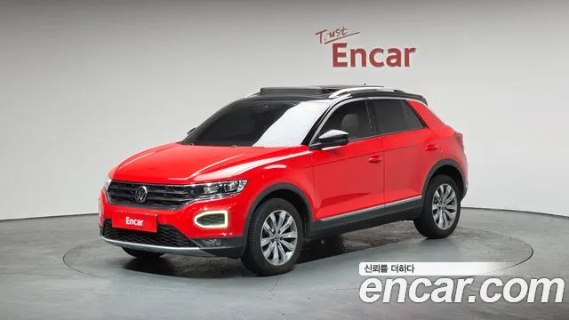 Volkswagen T-Roc 2022 — фото 1