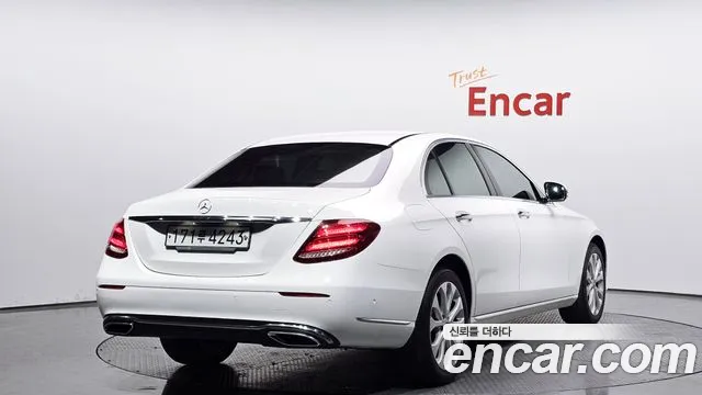 Mercedes-Benz E-Class 2020 — фото 2