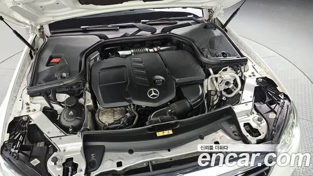 Mercedes-Benz E-Class 2020 — фото 6