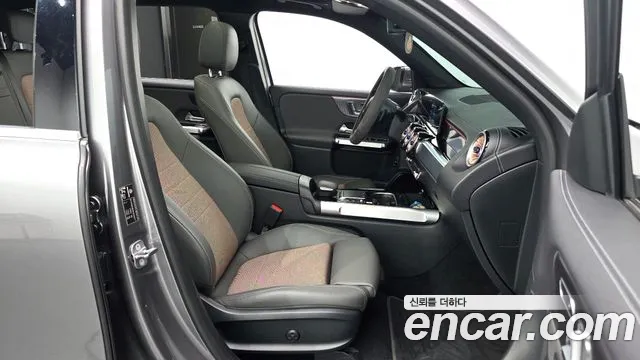 Mercedes-Benz EQB 2023 — фото 10
