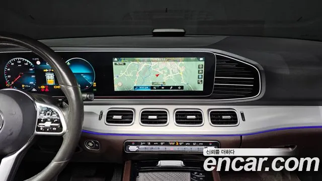 Mercedes-Benz GLE-Class 2020 — фото 15