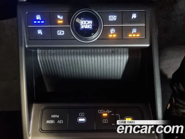 Hyundai Kona 2024 — фото 17