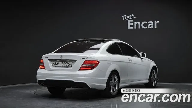 Mercedes-Benz C-Class 2015 — фото 2