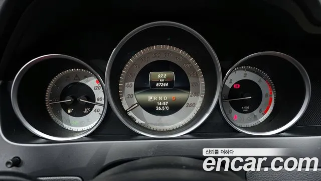 Mercedes-Benz C-Class 2015 — фото 8