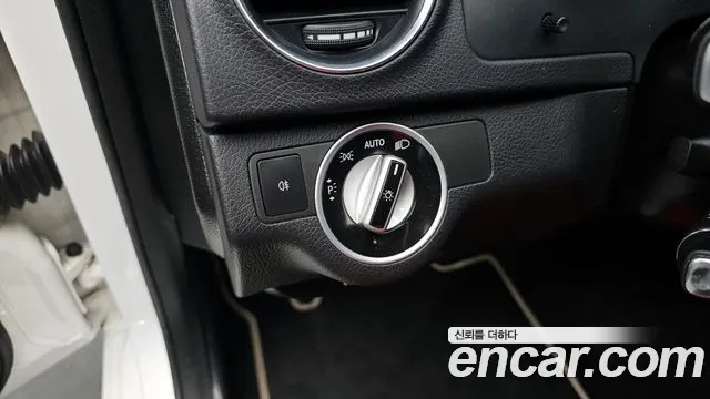 Mercedes-Benz C-Class 2015 — фото 17