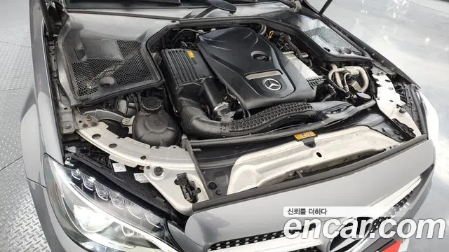 Mercedes-Benz C-Class 2018 — фото 6