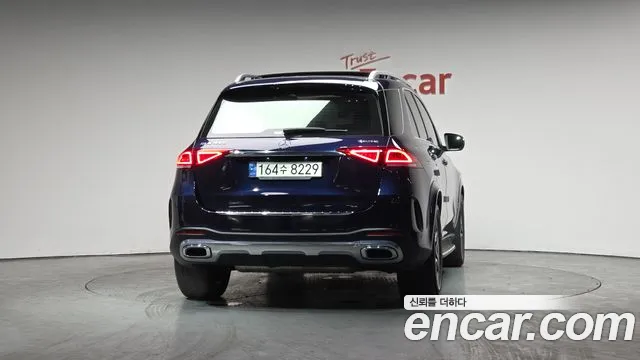 Mercedes-Benz GLE-Class 2021 — фото 3