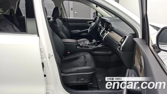 Kia Sorento 2022 — фото 12