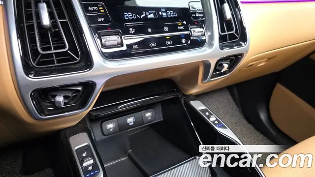 Kia Sorento 2023 — фото 16