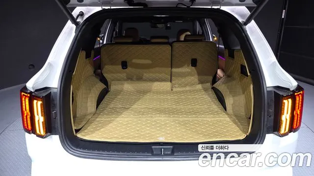 Kia Sorento 2023 — фото 20