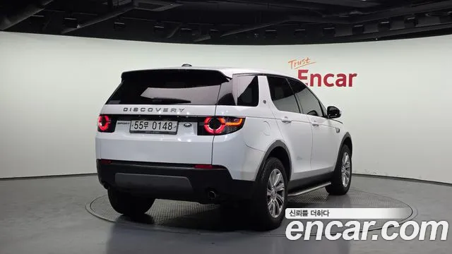 Land Rover Discovery Sport 2016 — фото 2