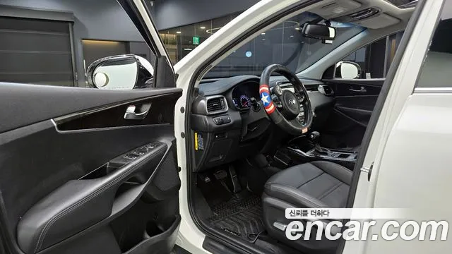 Kia Sorento 2016 — фото 11